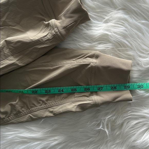 NWOT lululemon athletica Women's Dance Studio Tan Joggers - Picture 6 of 7